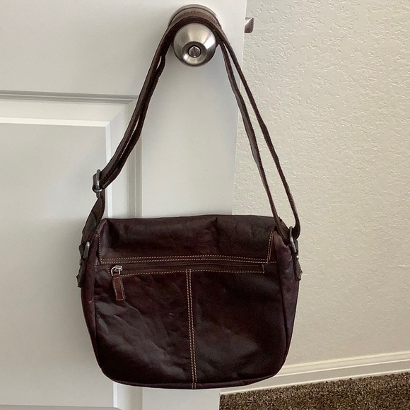 Jack Georges Voyager Crossybody - Picture 2 of 4